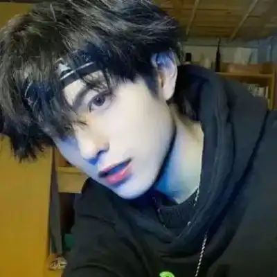 容怀萍 容怀萍